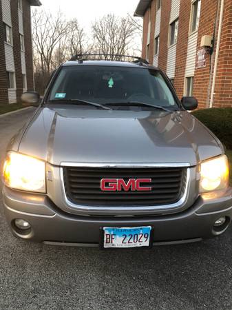 GMC ENVOY XL - cars & trucks - by owner - vehicle automotive sale for sale in Blue Island, IL
