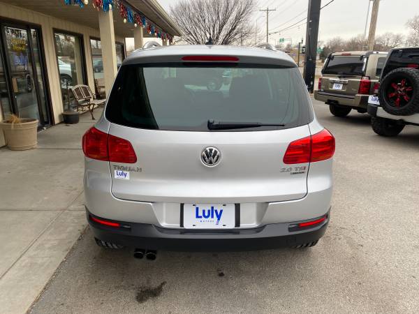 2015 Volkswagen Tiguan SEL 4Motion AWD - - by dealer for sale in Lincoln, NE – photo 3