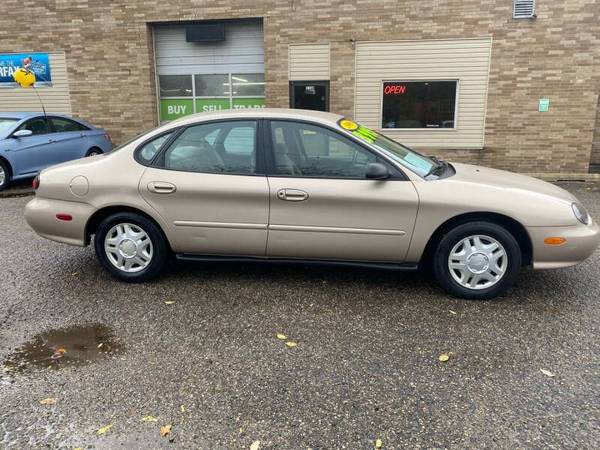 1999 Ford Taurus LX *Low Original Miles* - cars & trucks - by dealer... for sale in Beloit, IL – photo 4
