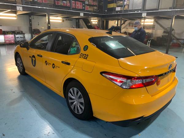 2019 Camry hybrid - cars & trucks - by owner - vehicle automotive sale for sale in Carlstadt, NJ