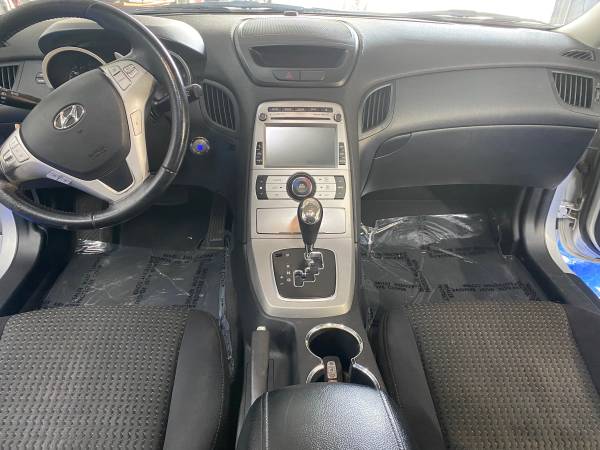Hyundai Genesis Safe! Reliable! Solid! WOW - - by for sale in Arlington, TX – photo 10