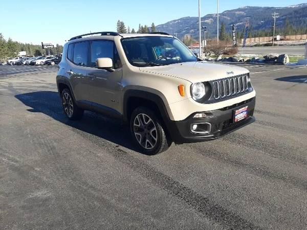 2015 Jeep Renegade Latitude 4x4 - cars & trucks - by dealer -... for sale in Sagle, WA – photo 4