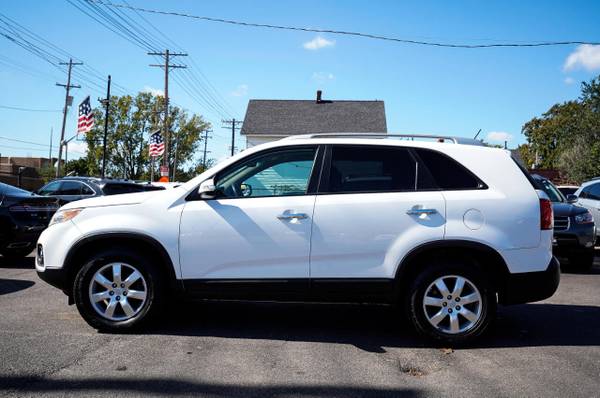 2011 Kia Sorento 2WD 4dr I4 LX - - by dealer - vehicle for sale in Cleveland, OH – photo 8