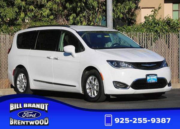 2020 Chrysler Pacifica Touring L Monthly payment of for sale in Brentwood, CA
