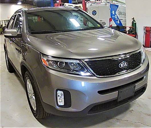 2014 Kia Sorento LX - - by dealer - vehicle automotive for sale in Rochester , NY – photo 8