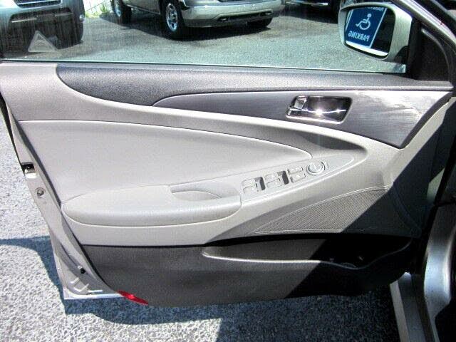 2013 Hyundai Sonata Hybrid for sale in Latrobe, PA – photo 25