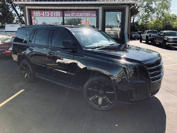 2015 Cadillac Escalade Luxury..Blacked Out..1 Owner..Southern Vehicle! for sale in Rochester , NY – photo 2