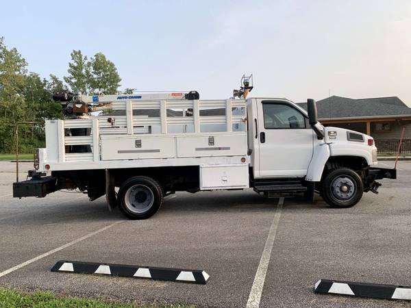 2007 Chevrolet C4500 kodiak DURAMAX 6.6 diesel Dually Utility bed -... for sale in Akron, OH – photo 4