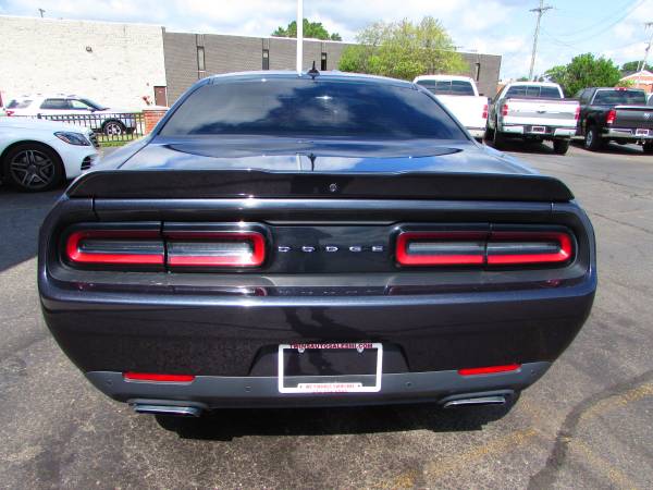 2018 DODGE CHALLENGER R/T PLUS**LIKE NEW** LOW MILES**FINANCING AVAILA for sale in redford, MI – photo 7