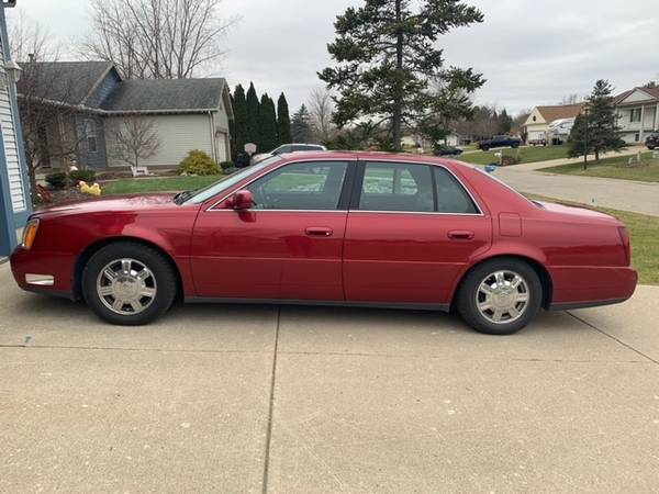 2004 Cadillac Deville 42,000 miles - cars & trucks - by owner -... for sale in Grand Blanc, MI – photo 3