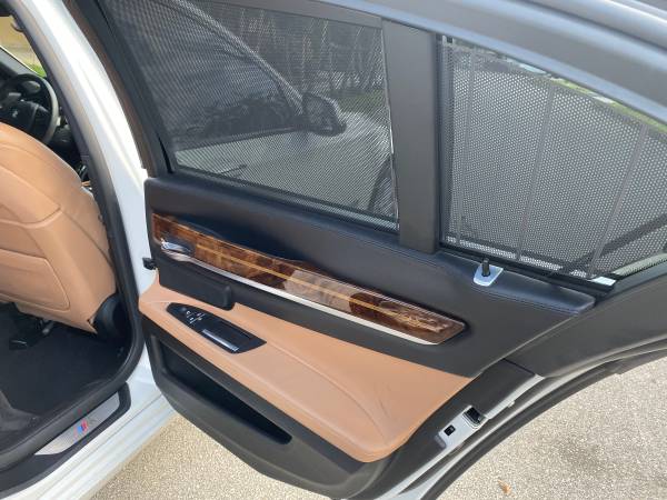 2013 BMW 750 XDRIVE M-SPORT PKG! TWIN-TURBOCHARGED! $1999 DOWNPAYMENT! for sale in Hollywood, FL – photo 15