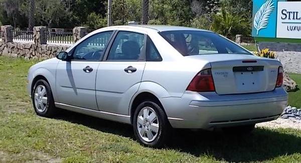 * 2006 Ford Focus SE ZX4 * Great Gas Mileage * Clean * for sale in tarpon springs, FL – photo 5