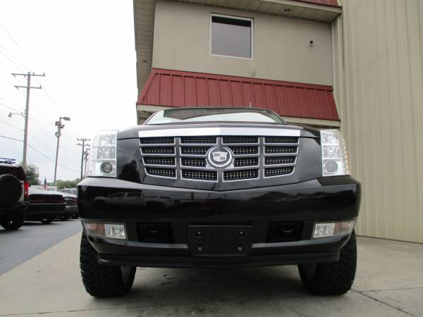 BAD A$$ LIFTED 2011 CADILLAC ESCALADE AWD PREMIUM 6.2 V8 22'S *CHEAP!* for sale in KERNERSVILLE, NC – photo 8