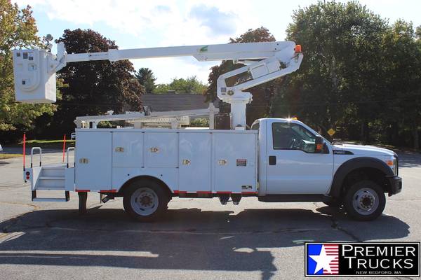 2012 Ford F550 35' Altec Articulating Aerial Bucket Truck Utility Serv for sale in New Bedford, MA – photo 9