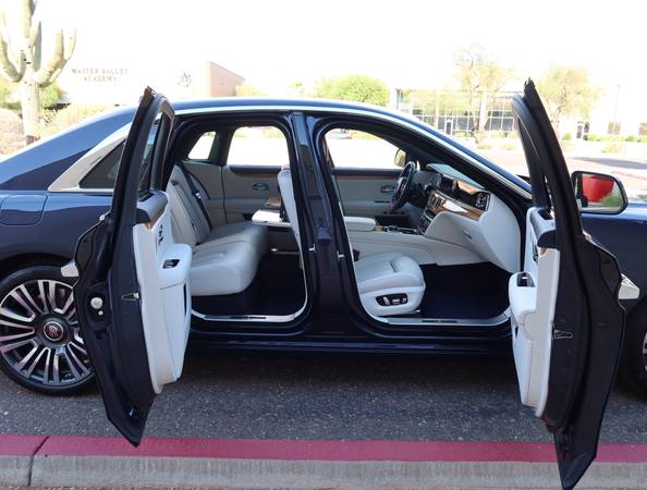 2021 Rolls Royce Ghost 7k Mile Midnight Sapphire Starlight Headliner for sale in Scottsdale, AZ – photo 16