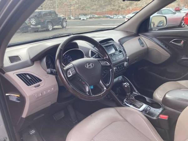 2015 Hyundai Tucson SE - - by dealer - vehicle for sale in Saint George, UT – photo 10