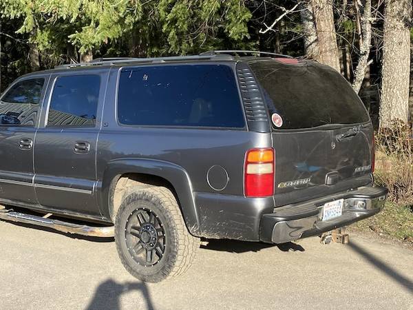 2001 Chevy Suburban, good condition, newer transmission - cars & for sale in Husum, OR – photo 2