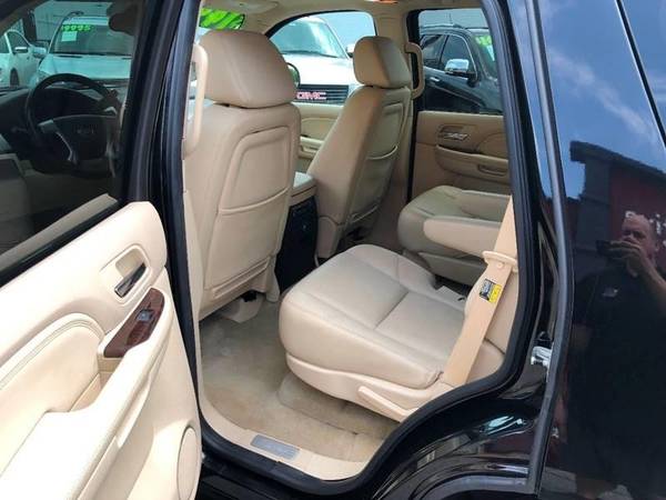 2007 Cadillac Escalade Base AWD 4dr SUV for sale in Louisville, KY – photo 19