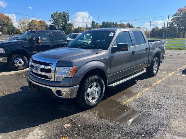 2013 Ford F150 XLT SuperCrew Cab 4WD 5 & 1/3 FT Bed for sale in Corning, NY