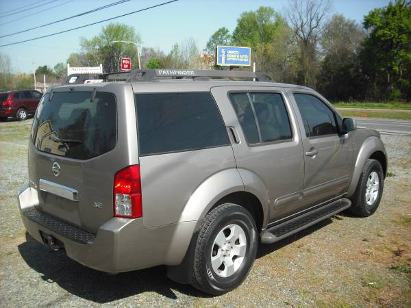 2007 Nissan Pathfinder SE - - by dealer - vehicle for sale in Charlotte, NC – photo 4