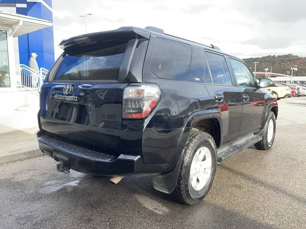 2021 Toyota 4Runner 4WD 4D Sport Utility/SUV SR5 Premium - cars & for sale in Saint Albans, WV – photo 4