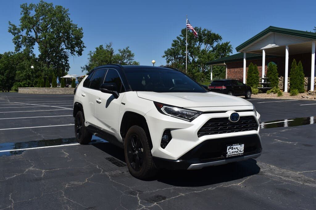 2020 Toyota RAV4 Hybrid XSE AWD for sale in Chillicothe, MO – photo 2