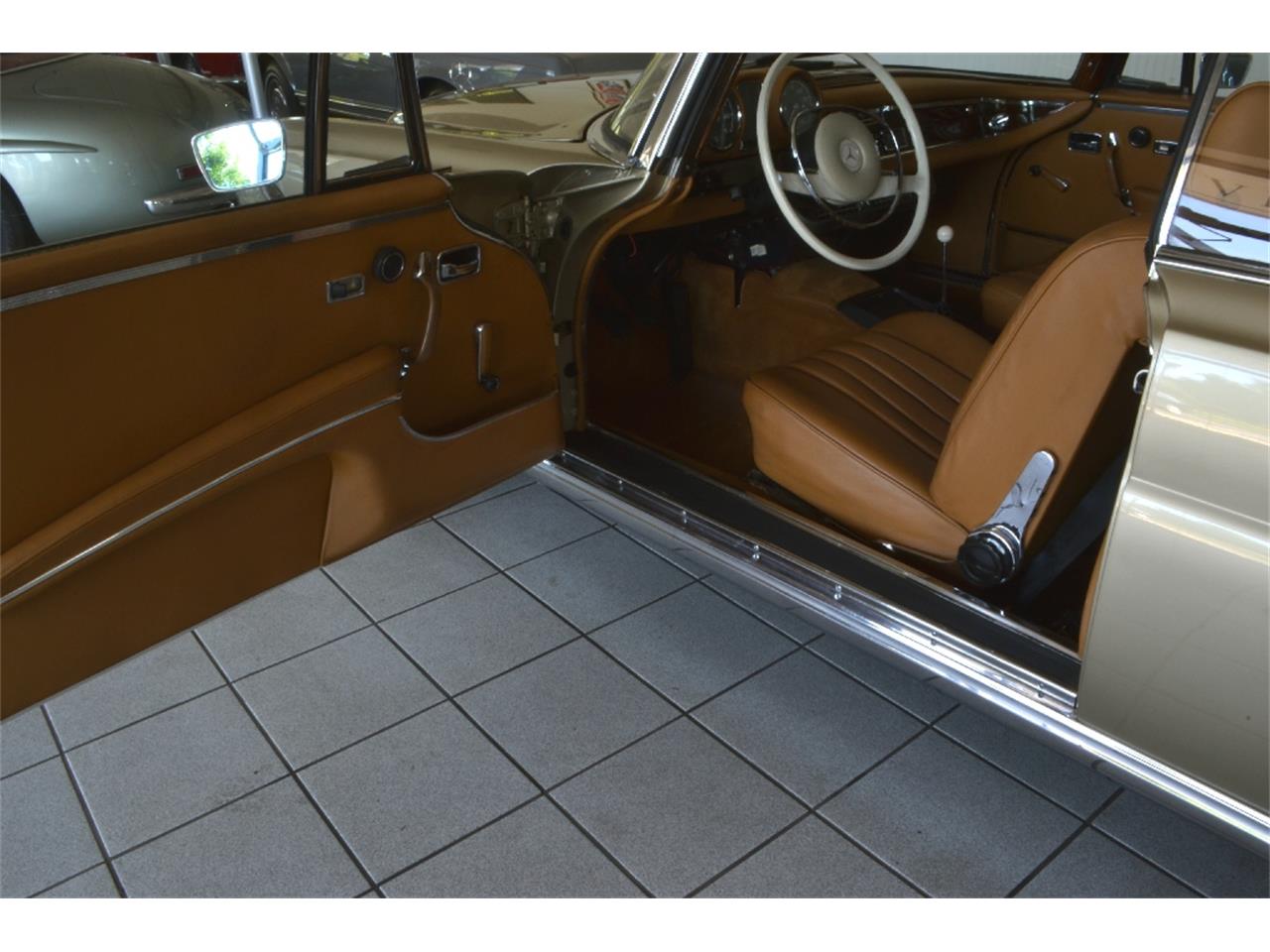 1971 Mercedes-Benz 280SE for sale in Southampton, NY – photo 20