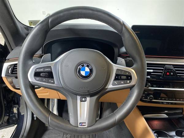 2021 BMW 5 Series 540i xDrive - - by dealer - vehicle for sale in Buffalo, NY – photo 18