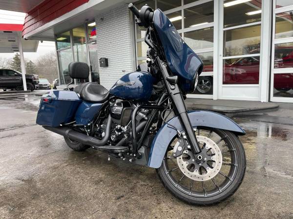2019 Harley-Davidson STREET GLIDE SPECIAL 114 - CALL/TEXT TODAY! for sale in Charlotte, NC – photo 2
