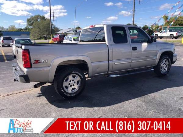 2007 CHEVROLET SILVERADO 1500 CLASSIC EXT CAB 4X4 for sale in BLUE SPRINGS, MO – photo 6