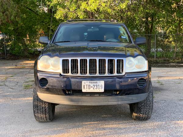 2006 Jeep Grand Cherokee Laredo, Lifted, Leather, Clean Title, NICE for sale in Houston, TX – photo 5
