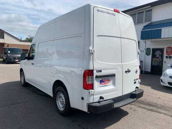 ★★★ 2014 Nissan NV2500HD S / High Roof Cargo! ★★★ - cars & trucks -... for sale in Grand Forks, ND – photo 8