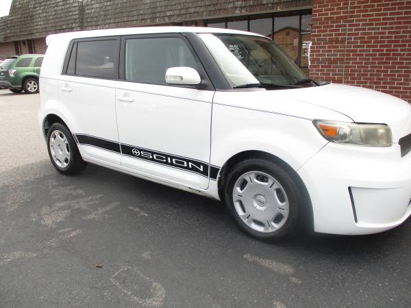 2008 Scion XB - cars & trucks - by dealer - vehicle automotive sale for sale in Chesapeake , VA