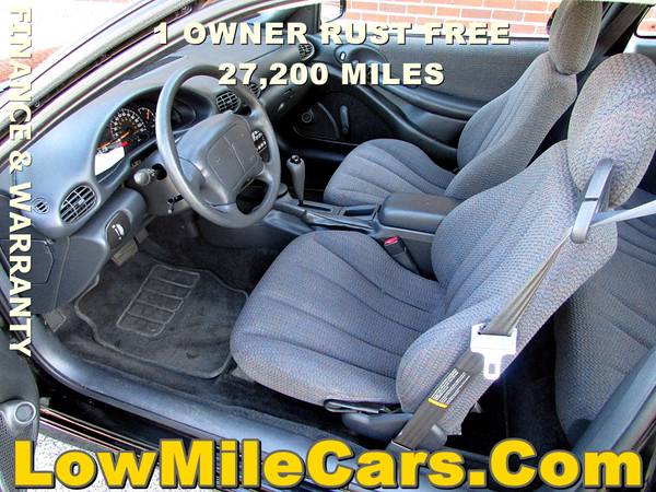 low miles 2000 Pontiac Sunfire coupe 27k for sale in Willowbrook, IL – photo 13