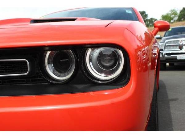 2018 Dodge Challenger coupe SXT (Go Mango) for sale in Lakeport, CA – photo 12
