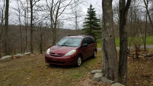 2008 Toyota Seinna - cars & trucks - by owner - vehicle automotive... for sale in Stormville, NY – photo 7