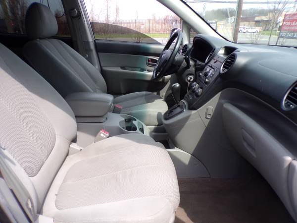 2007 Kia Rondo EX - - by dealer - vehicle automotive for sale in Hasbrouck Heights, NJ – photo 12