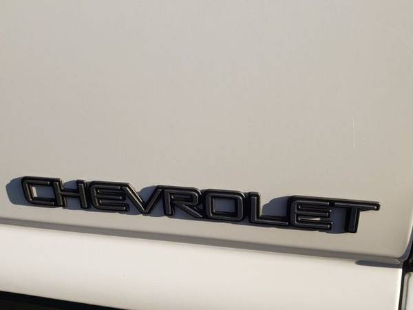 2003 Chevrolet Silverado 2500 HD Crew Cab ford toyota dodge mazda... for sale in Portland, OR – photo 12