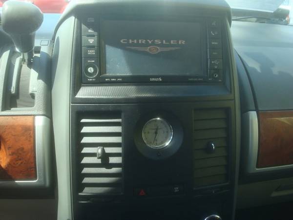 2008 Chrysler Town & Country Public Auction Opening Bid for sale in Mission Valley, CA – photo 12