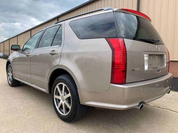 2005 Cadillac SRX Luxury 4 6 V8 - AWD - DVD - Loaded for sale in Uniontown , OH – photo 7