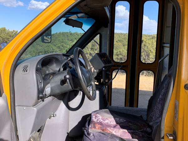 2001 Ford E-450 School bus for sale in Aguilar, CO – photo 4