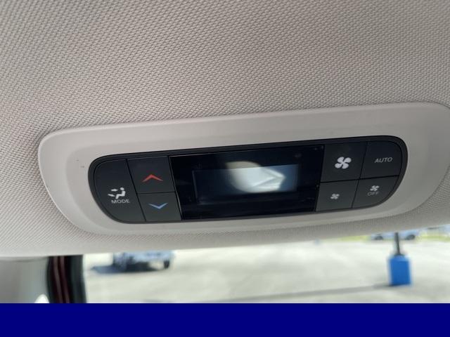 2021 Chrysler Pacifica Touring-L for sale in Princeton, IL – photo 12