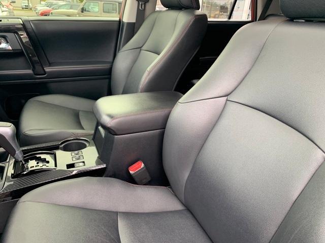 2019 Toyota 4Runner SR5 Premium for sale in Saint Albans, WV – photo 27