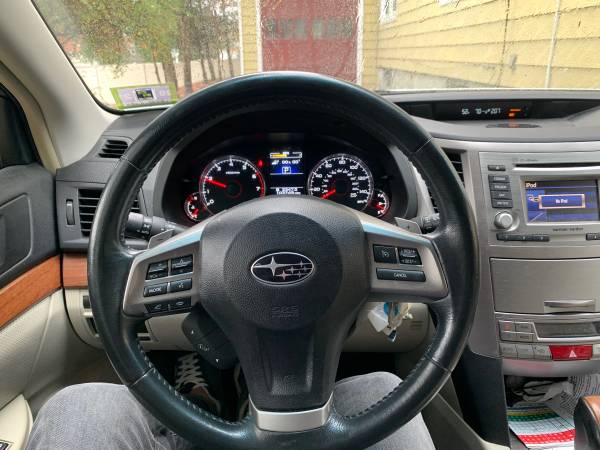 2014 Subaru Outback 2.5 Limited Wagon 4D - cars & trucks - by owner... for sale in Albany, NY – photo 9