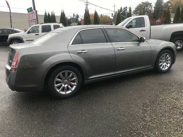 2012 Chrysler 300 4dr Sdn V6 Limited RWD*RUNS&DRIVE GREAT*CLEAN... for sale in Hillsboro, OR – photo 4
