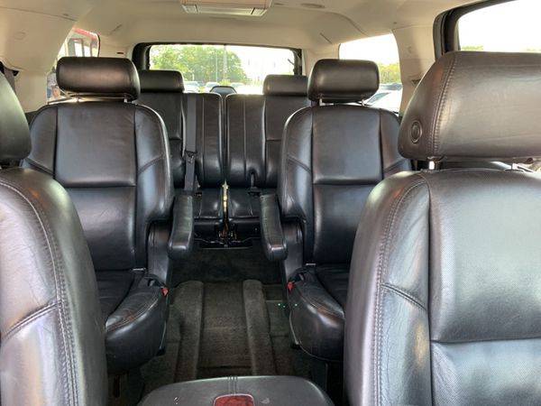 2007 Cadillac Escalade ESV **Guaranteed Credit Approval** for sale in Inwood, NY – photo 9