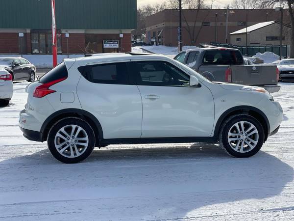 2011 Nissan JUKE SV AWD 4dr Crossover - Trade Ins Welcomed! We Buy for sale in Shakopee, MN – photo 11