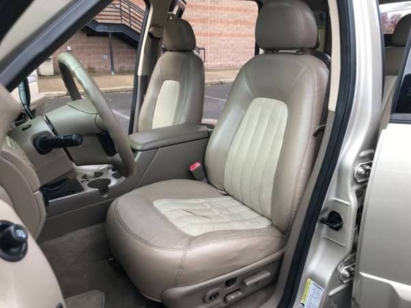 2005 Mercury Mountaineer Premier AWD V8 Leather 3rd Seat Moonroof *B... for sale in Salem, OR – photo 11