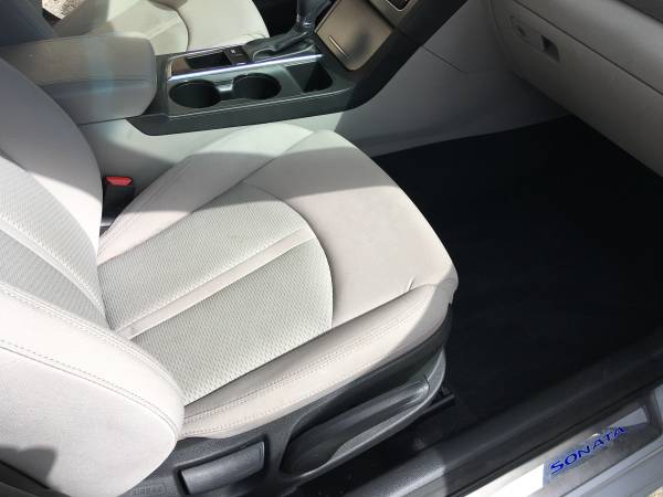 2015 Hyundia Sonata with 26,000 miles on it. for sale in Peabody, MA – photo 19