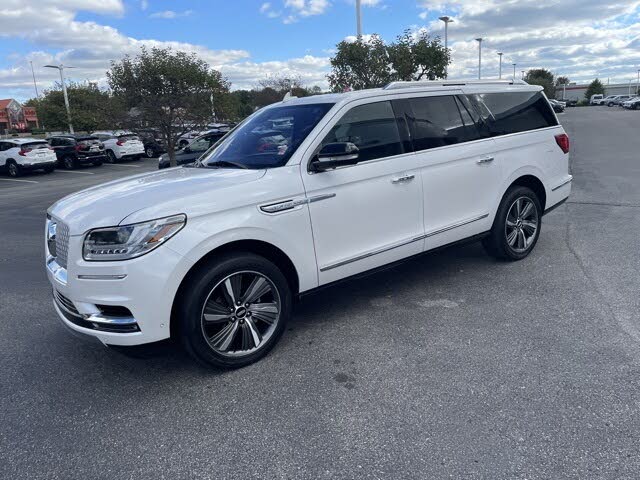 2019 Lincoln Navigator L Reserve 4WD for sale in Fishers, IN – photo 16